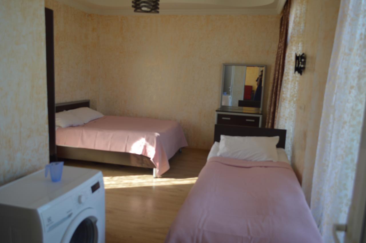 Hotel Buta Batumi Bagian luar foto