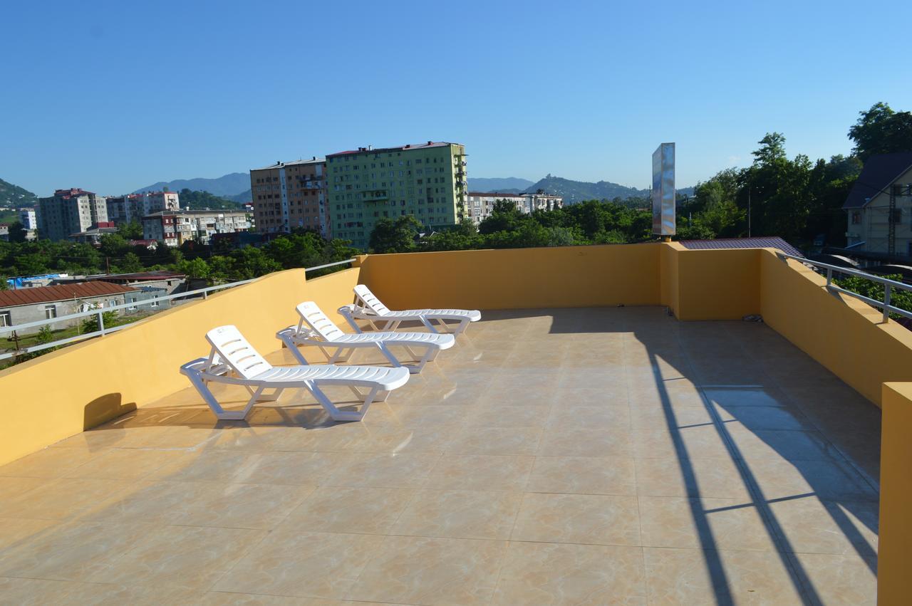 Hotel Buta Batumi Bagian luar foto